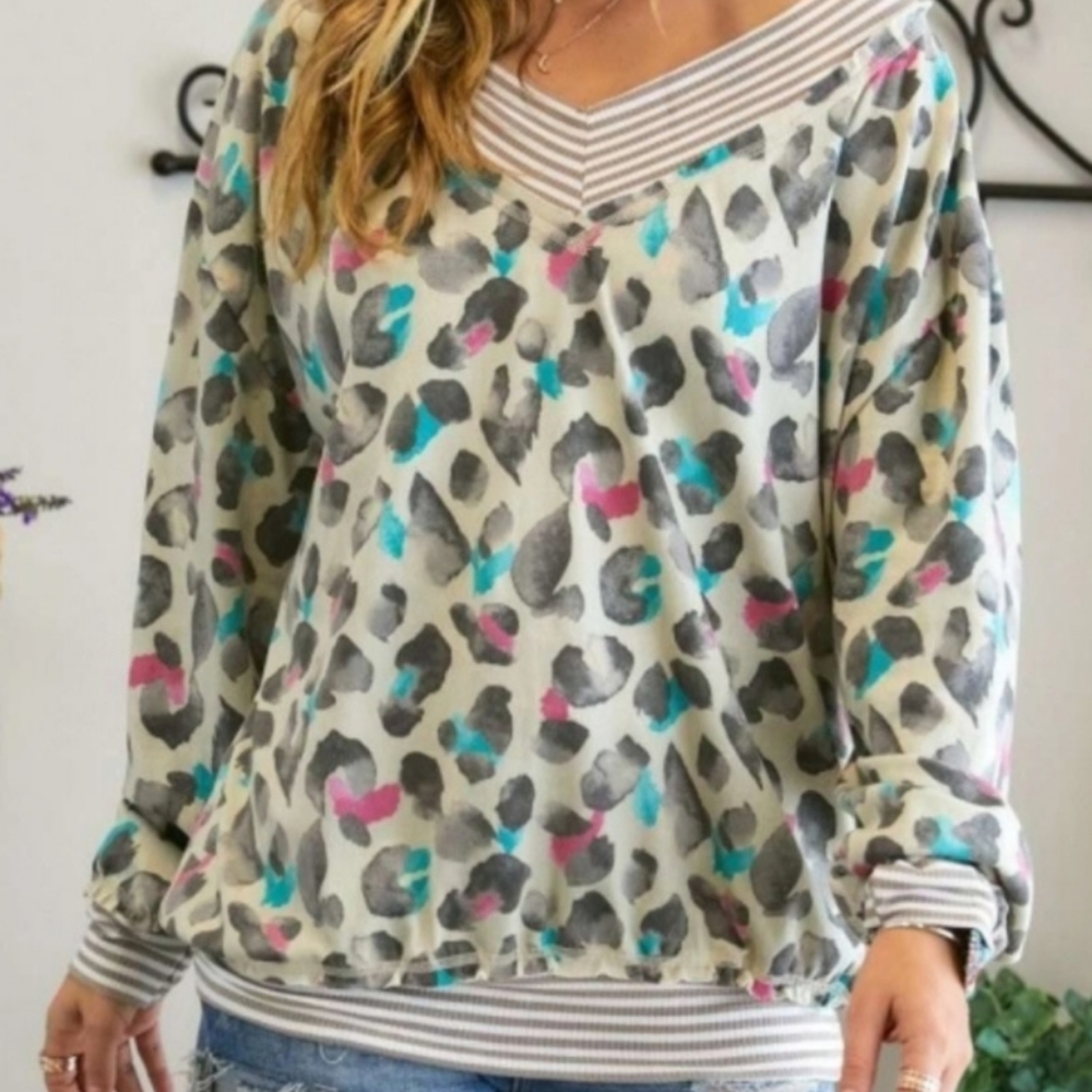 Long sleeve womens top